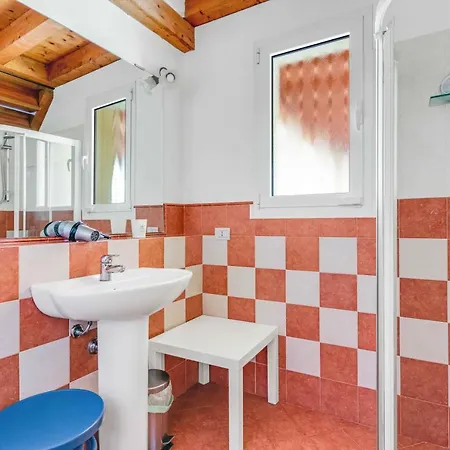 Piscina Panoramica - La Casa Volante