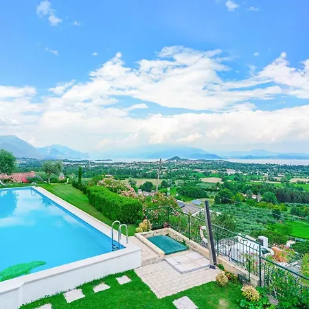 Piscina Panoramica - La Casa Volante Holiday home Soiano Del Lago